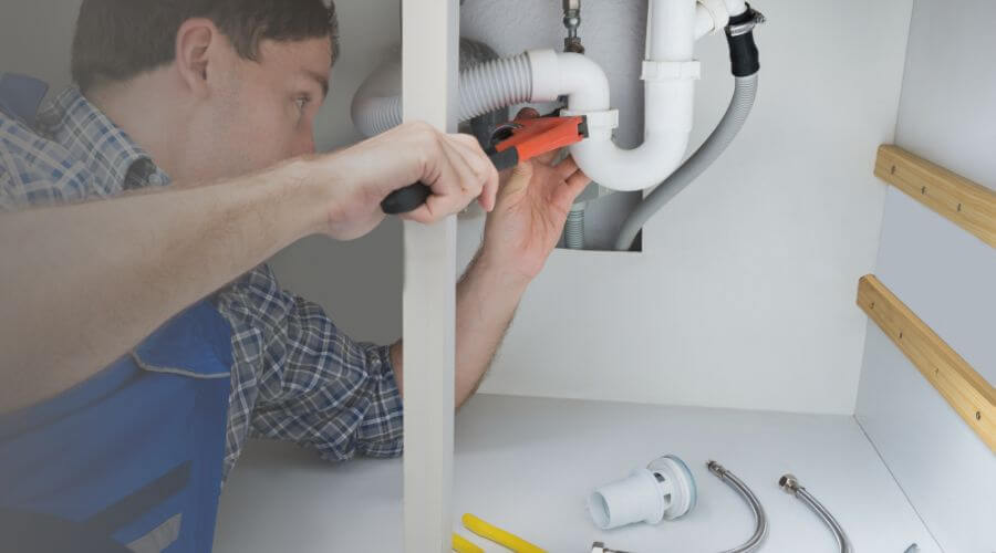 Local annual plumbing maintenance in Latham, MO